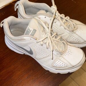 Nike T-Lite XI Training Shoes